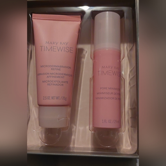 NEW Mary Kay TimeWise Microdermabrasion Set - Picture 2 of 5